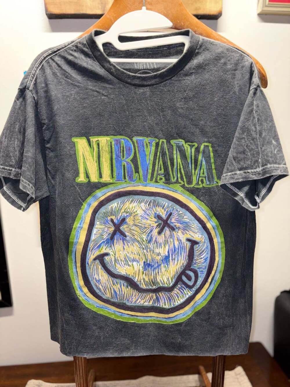 Nirvana Smiley Brush Stroke T-Shirt Size M Acid Wash Graphic